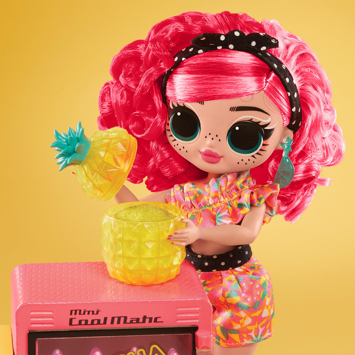 Набор игровой с куклой L.O.L. SURPRISE! серии "O.M.G." – ЧА ЧА (с аксесс.), 503842 5