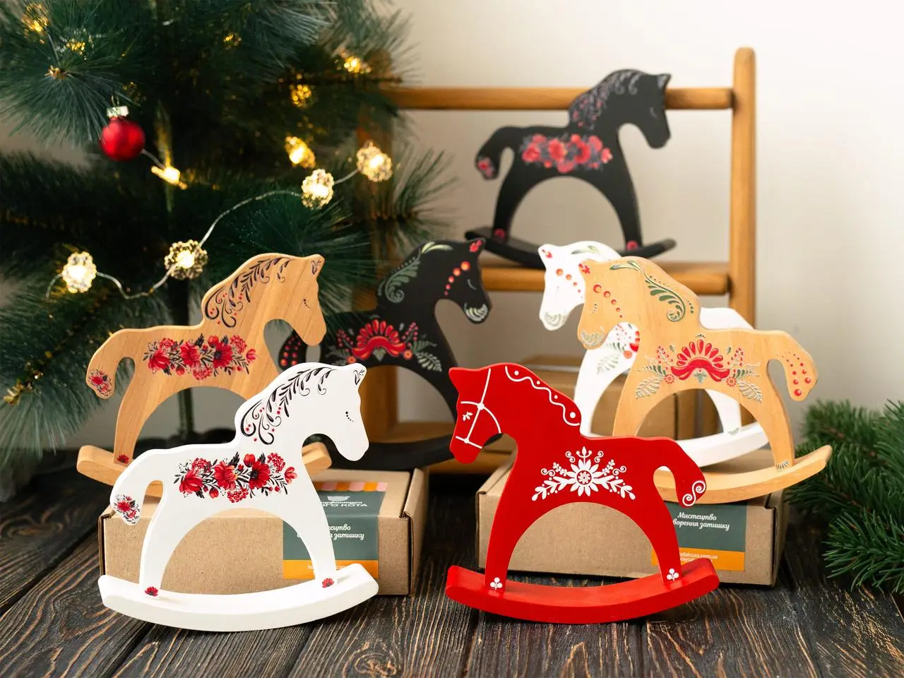 Лошадка-качалка деревянная «Петриковка» (лакированная) 6