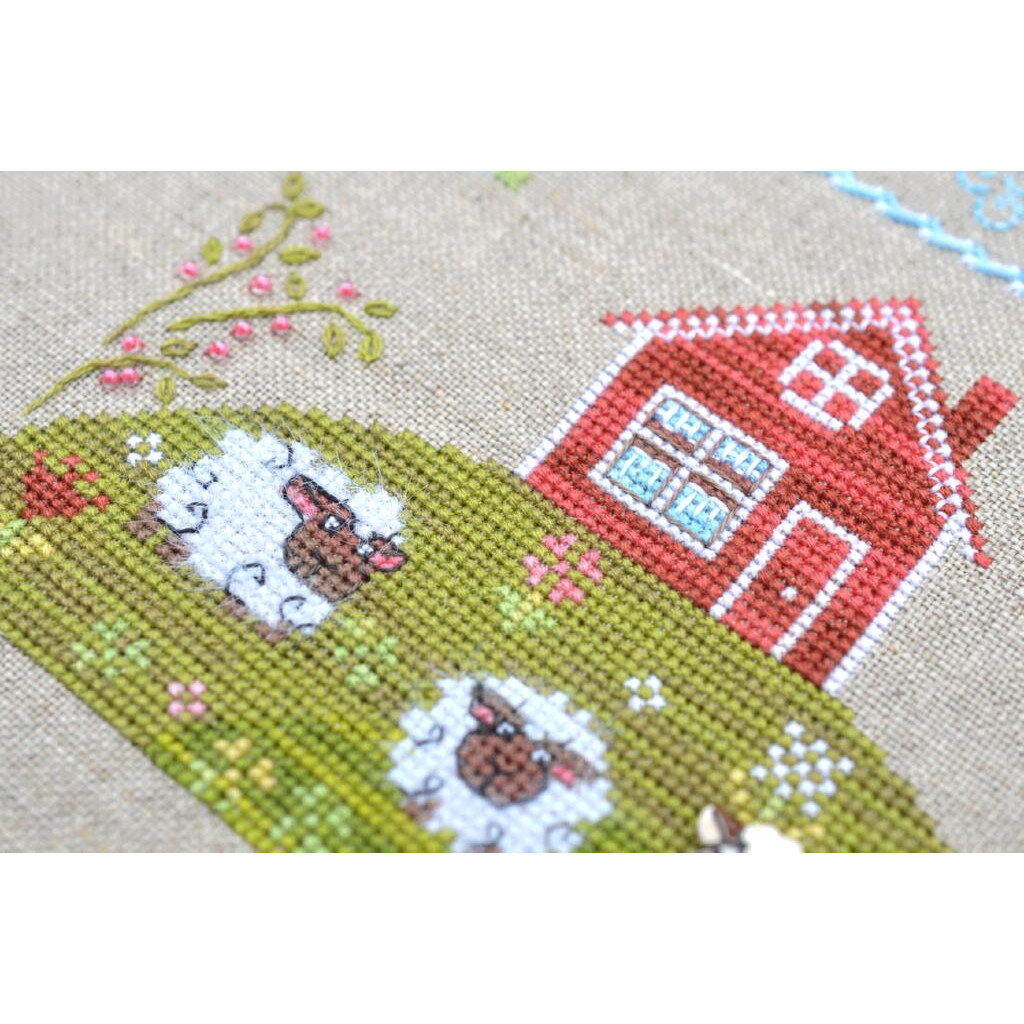 Набор для вышивания крестиком Х-028 "На лугу" 13,5*13,5 см, TelaArtis 3