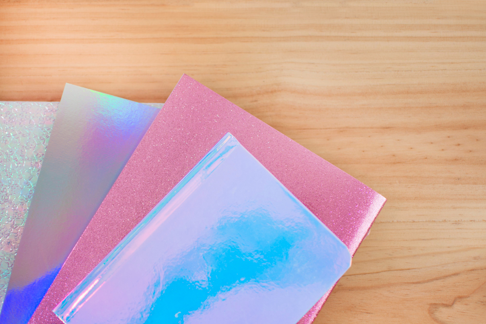 Зошити з яскравими обладинками 