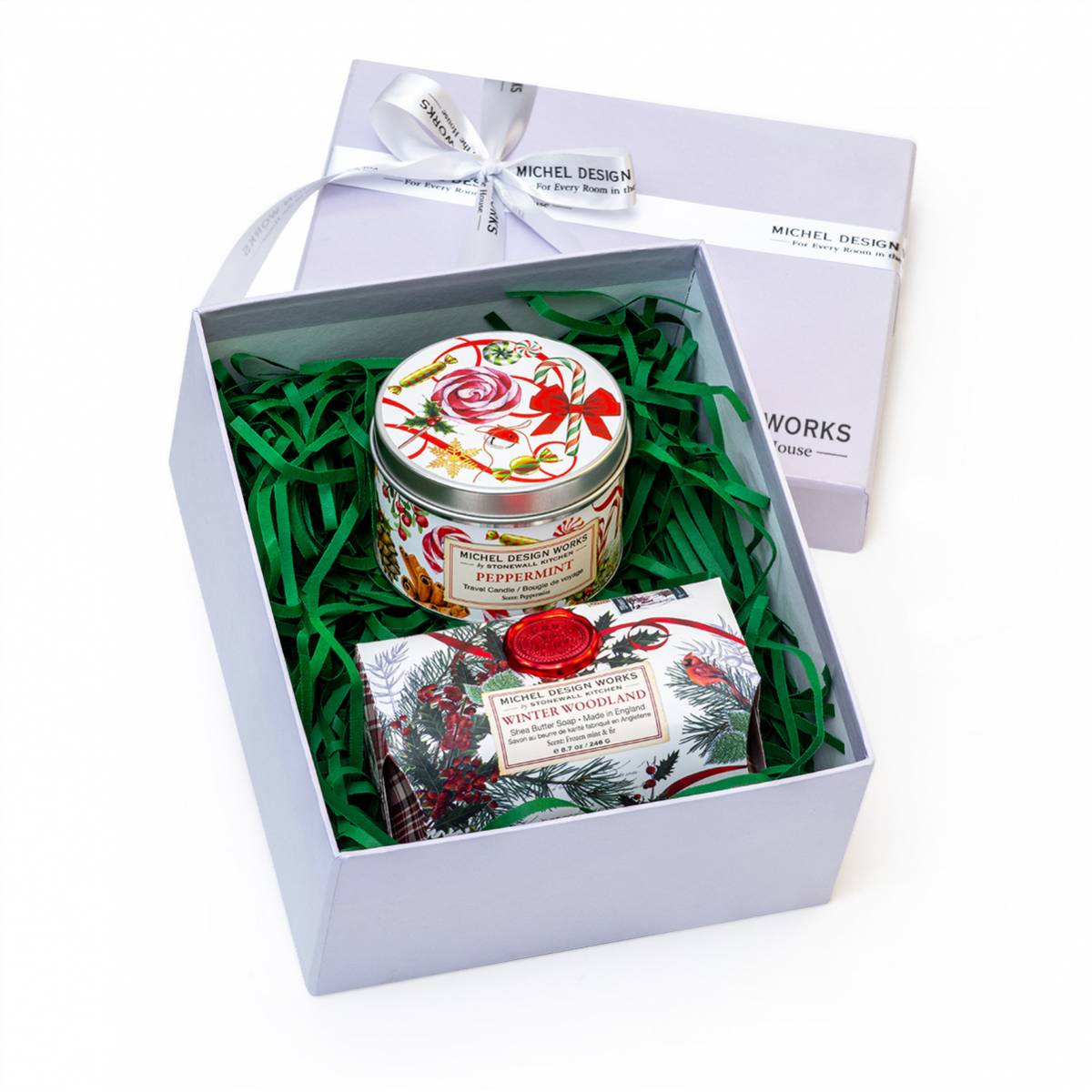 Подарочный набор "Мята перечная и зимний лес" MDW: мыло Зимний лес 246 г, свеча Перечная мята 155 г, A2502WFP