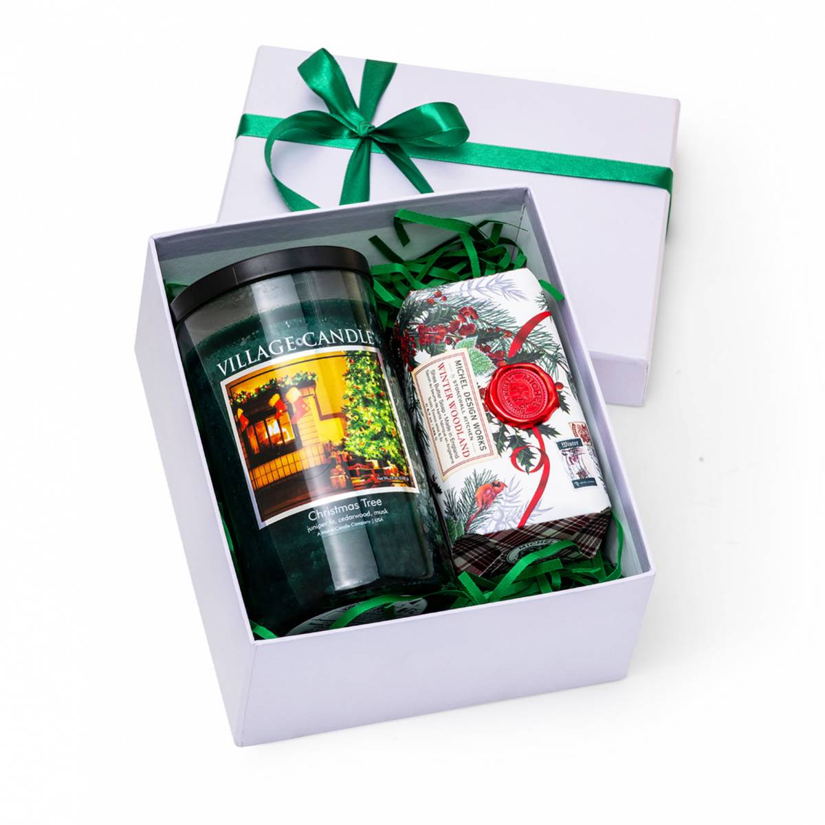 Подарочный набор "Рождественская елка": мыло Зимний лес MDW 246 г, свеча Рождественская елка VC 538 г, A2502WFT