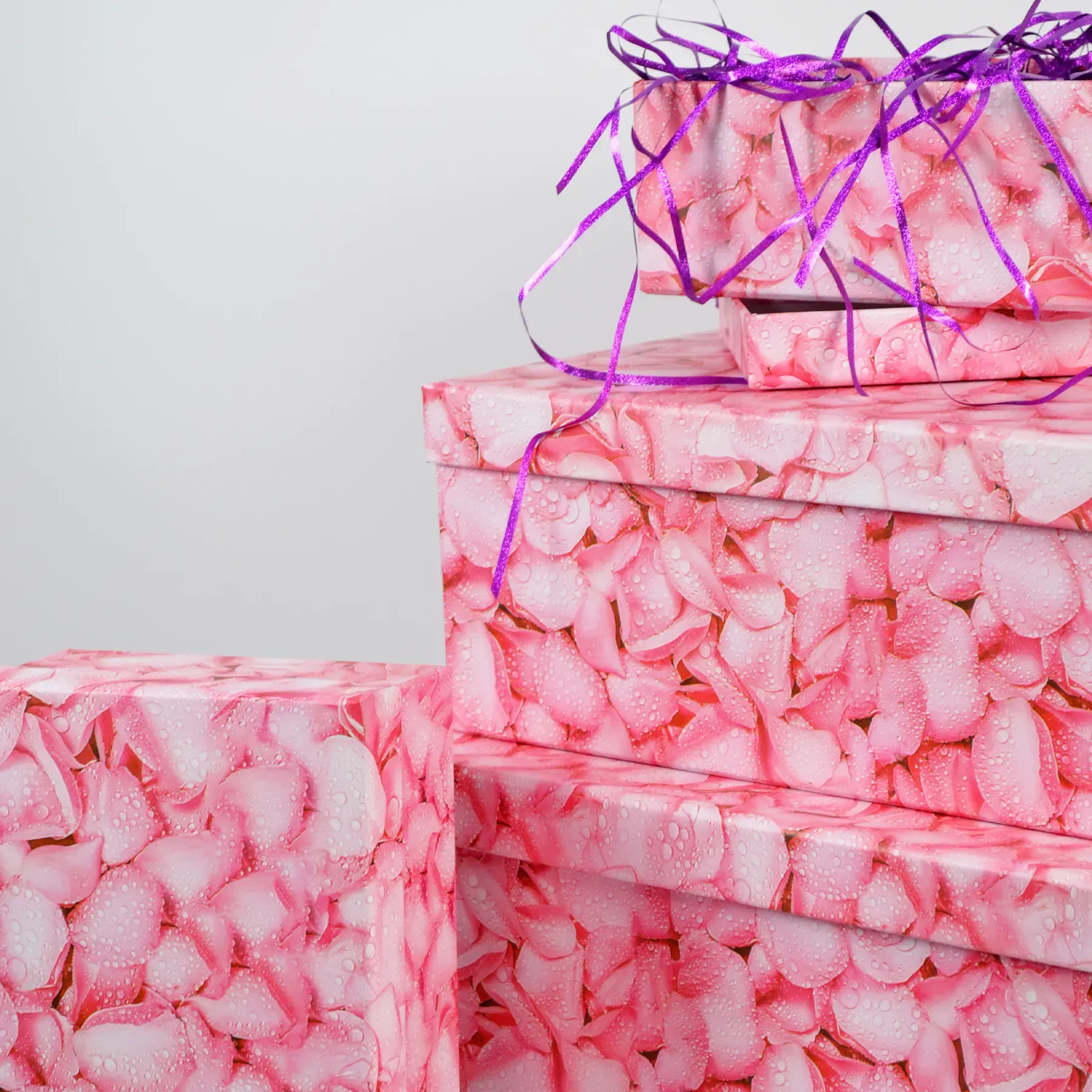 Подарункова коробка прямокутна, "Пелюстки троянд", 21*15*8,5 см, 1110253102 1