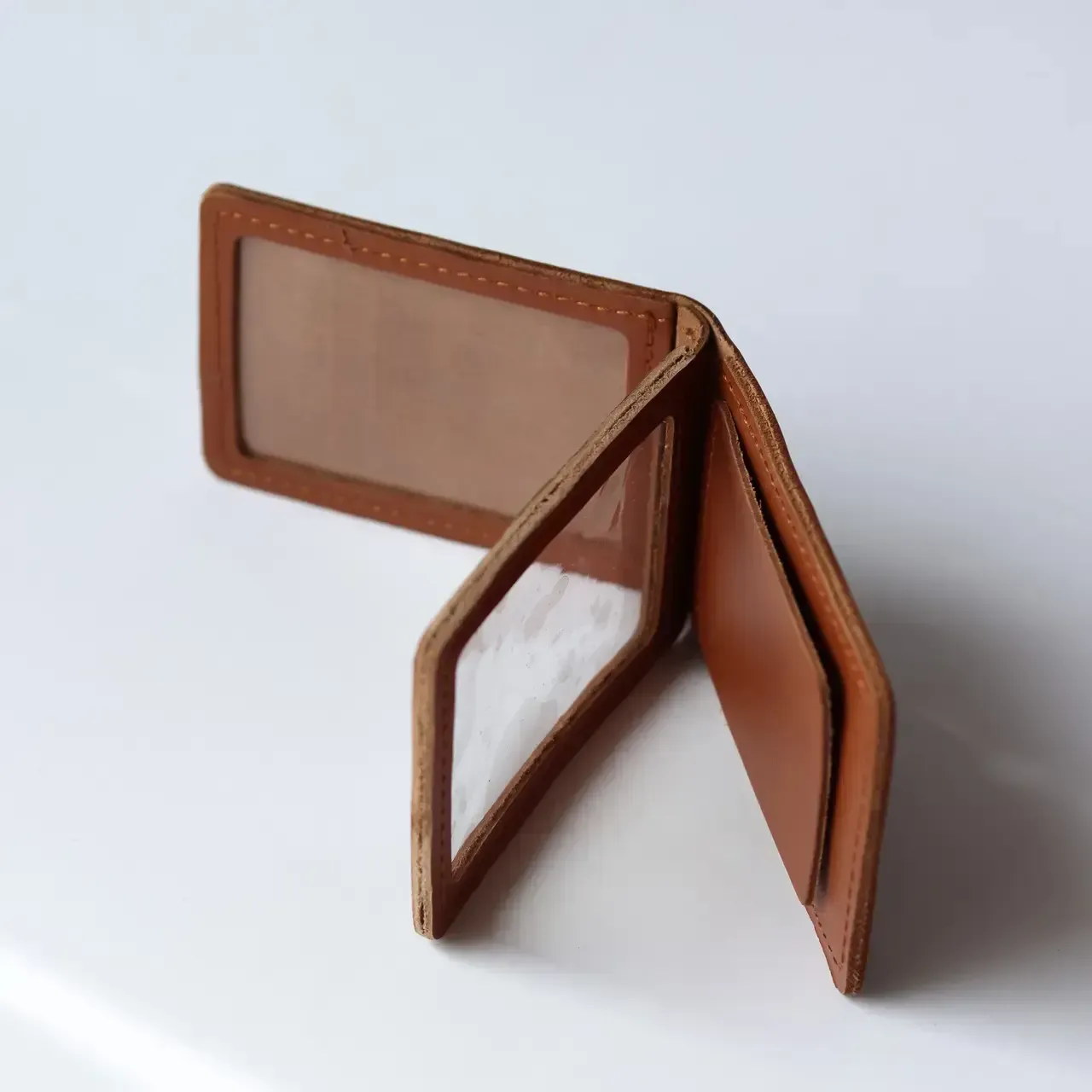 Обкладинка Національна поліція з місцем під жетон (теракотова, золоте тиснення) 2