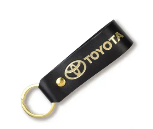 Брелок-петля для авто TOYOTA (черный, золотое тиснение)