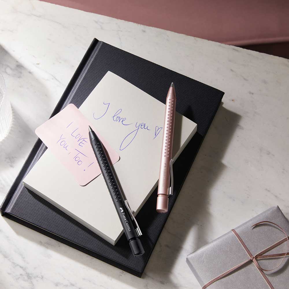 Ручка кулькова GRIP 2011 ХВ автомат корпус рожевий металік, 144162 Faber-Castell 2