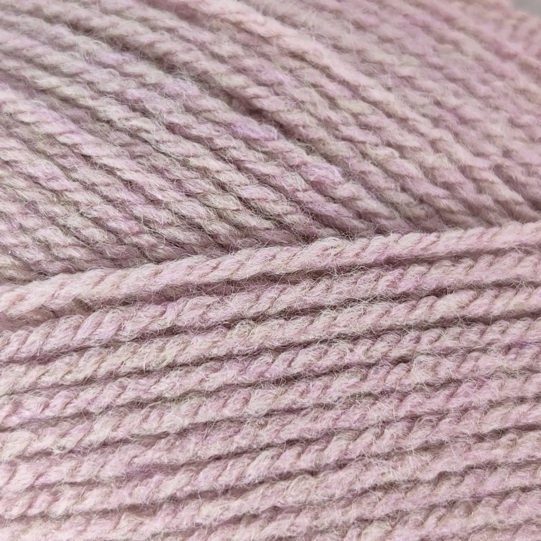 Пряжа Muffin/Мафин, бледно-сиреневый, AHB015, Lady Yarn 1