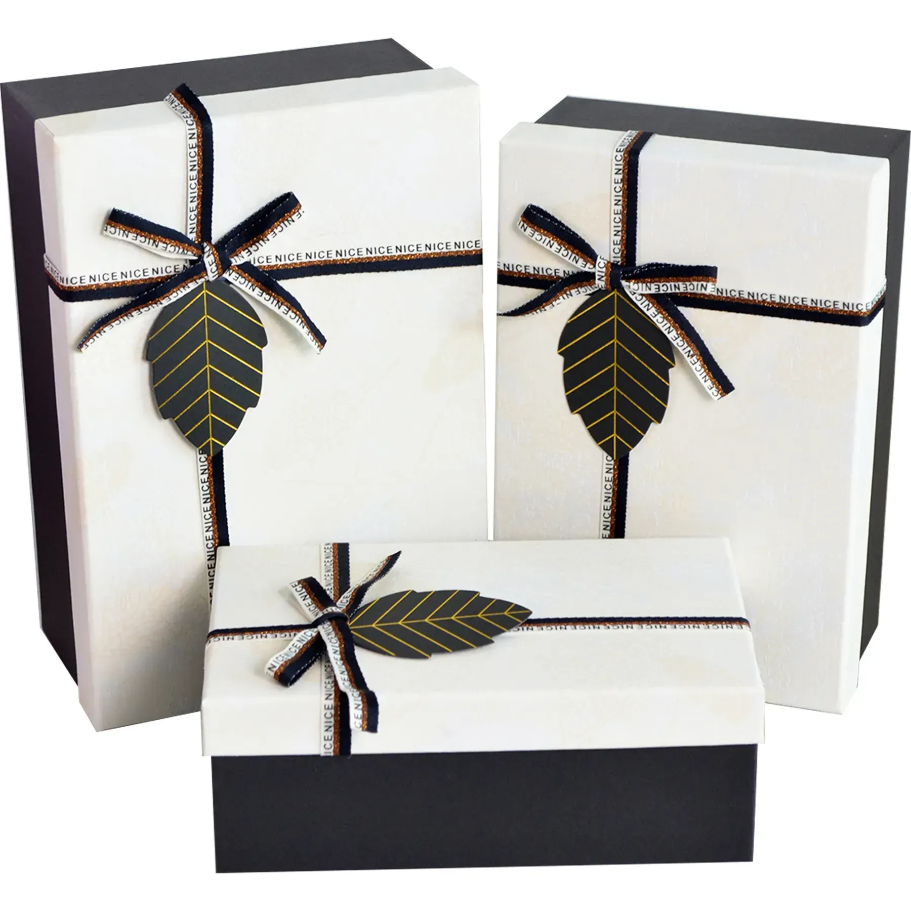 Подарочная коробка прямоугольная, черно-белая с бантиком, 19*12*6,5 см, 1103431811