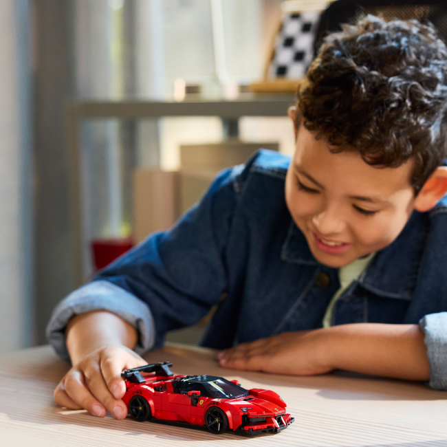 Конструктор LEGO Speed ​​Champions "Спортивный автомобиль Ferrari SF90 XX Stradale", 77254 5