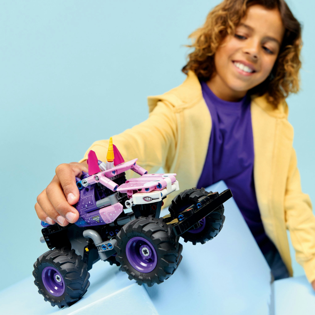 Конструктор Lego Technic "Monster Jam™ Sparkle Smash™ із функцією "Pull-Back", 42220 4