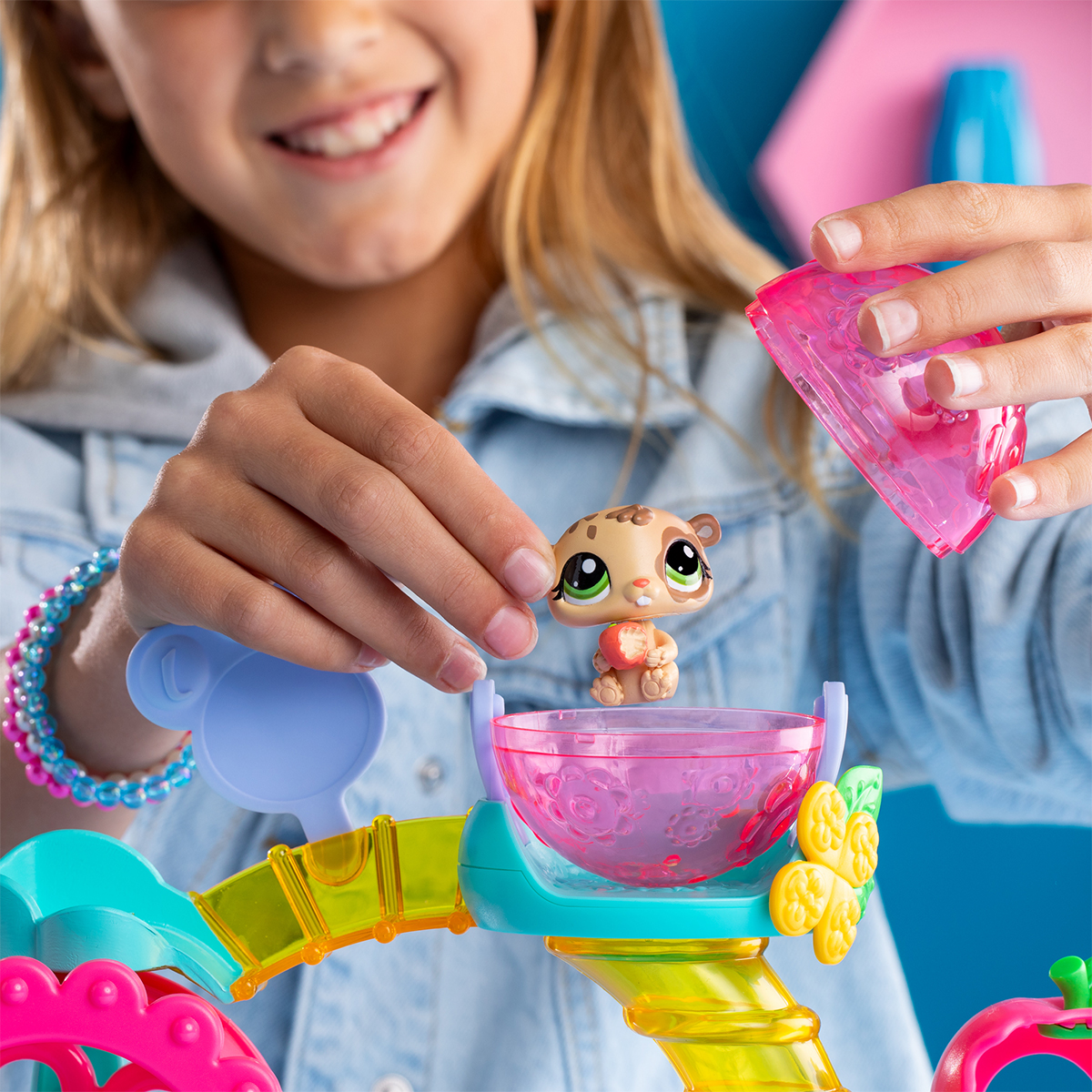 Ігровий набір Littlest Pet Shop – Фабрика Розваг, 2 фігурки, фабрика, аксес., 00519 4