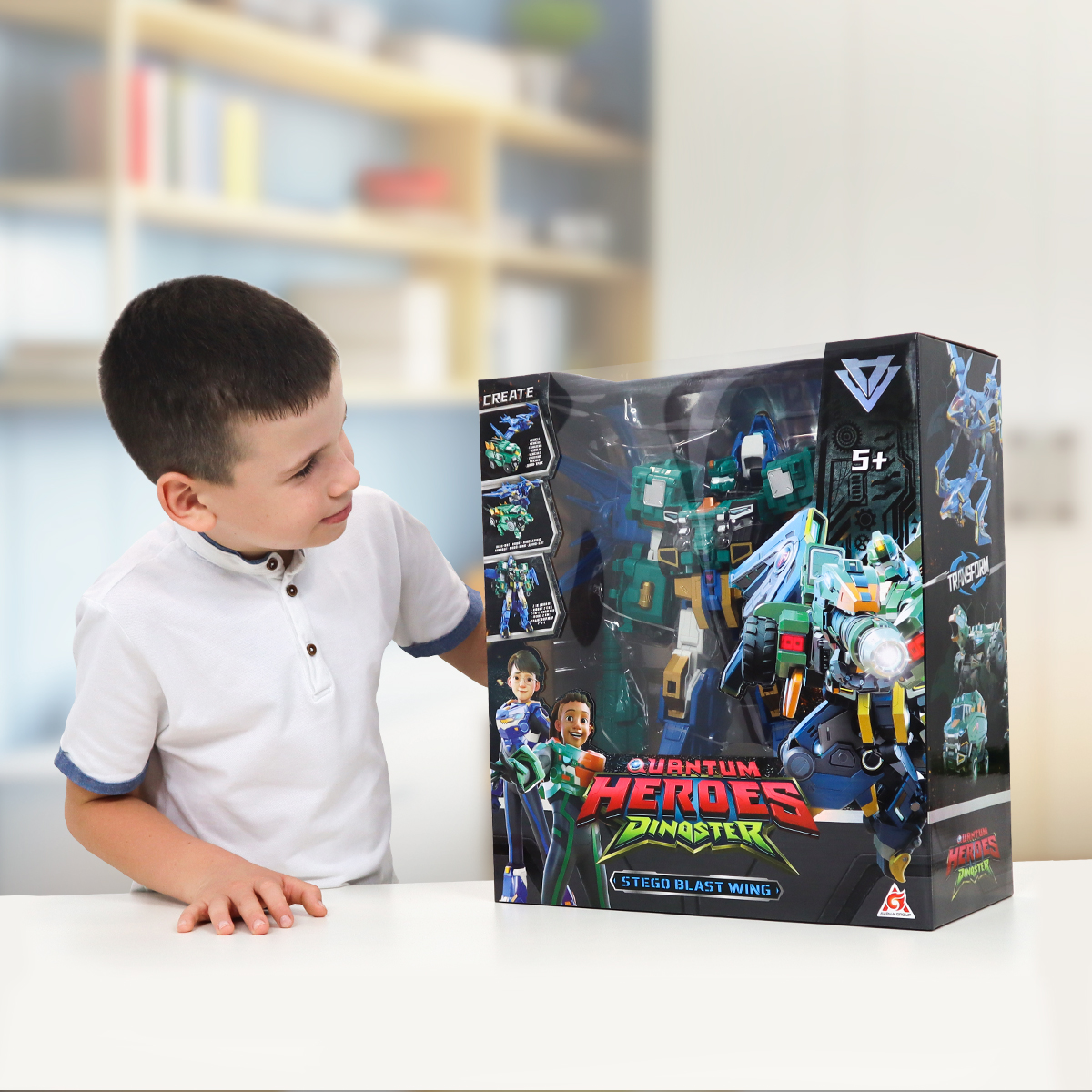 Ігровий набір з роботом-трансформером Dinoster – Cтего Бласт Вінг, 2 машини, динозавр, EU580802 9