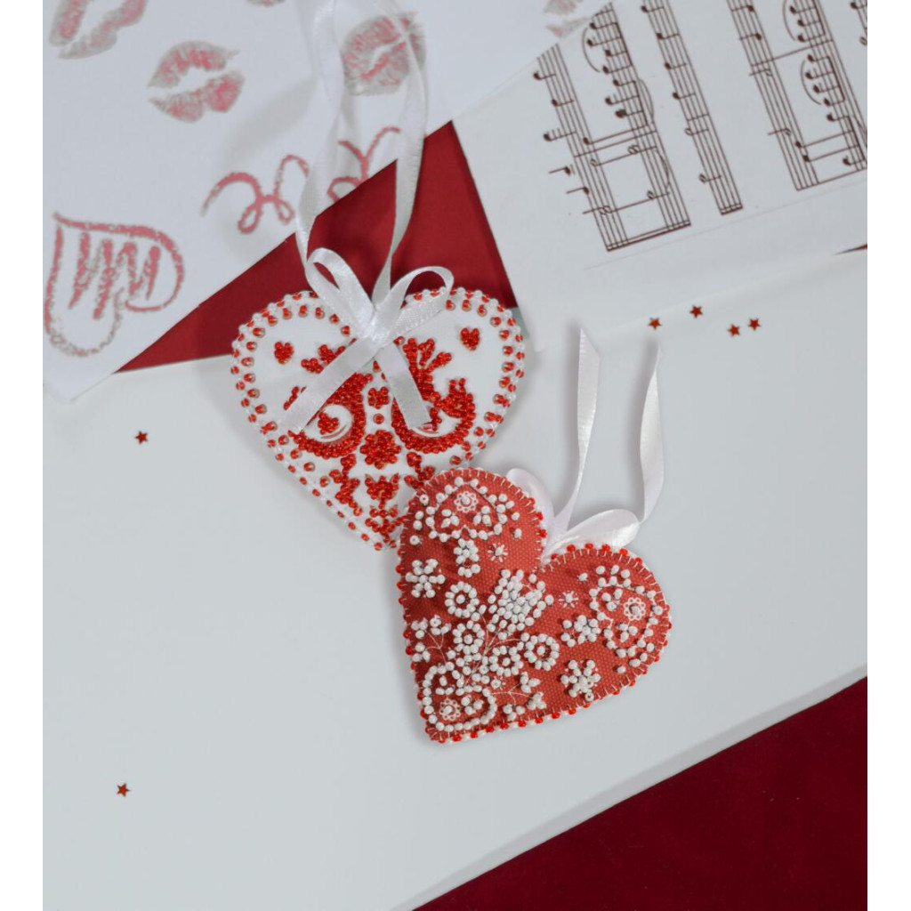 Набор для вышивки бисером интерьерного украшения на натуральном художественном холсте "Оберег любви", ABT-054