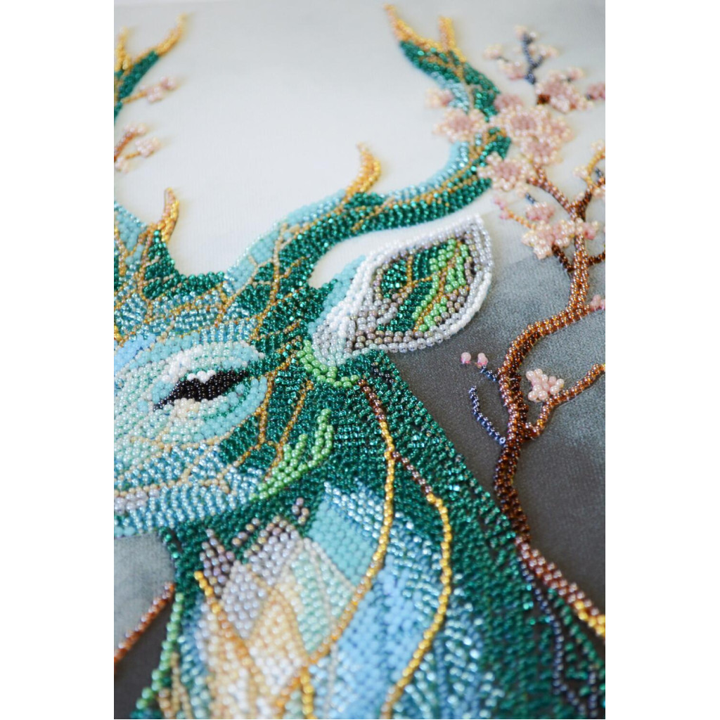 Набор для вышивки бисером на натуральном художественном холсте "Дух леса", AB-956 1