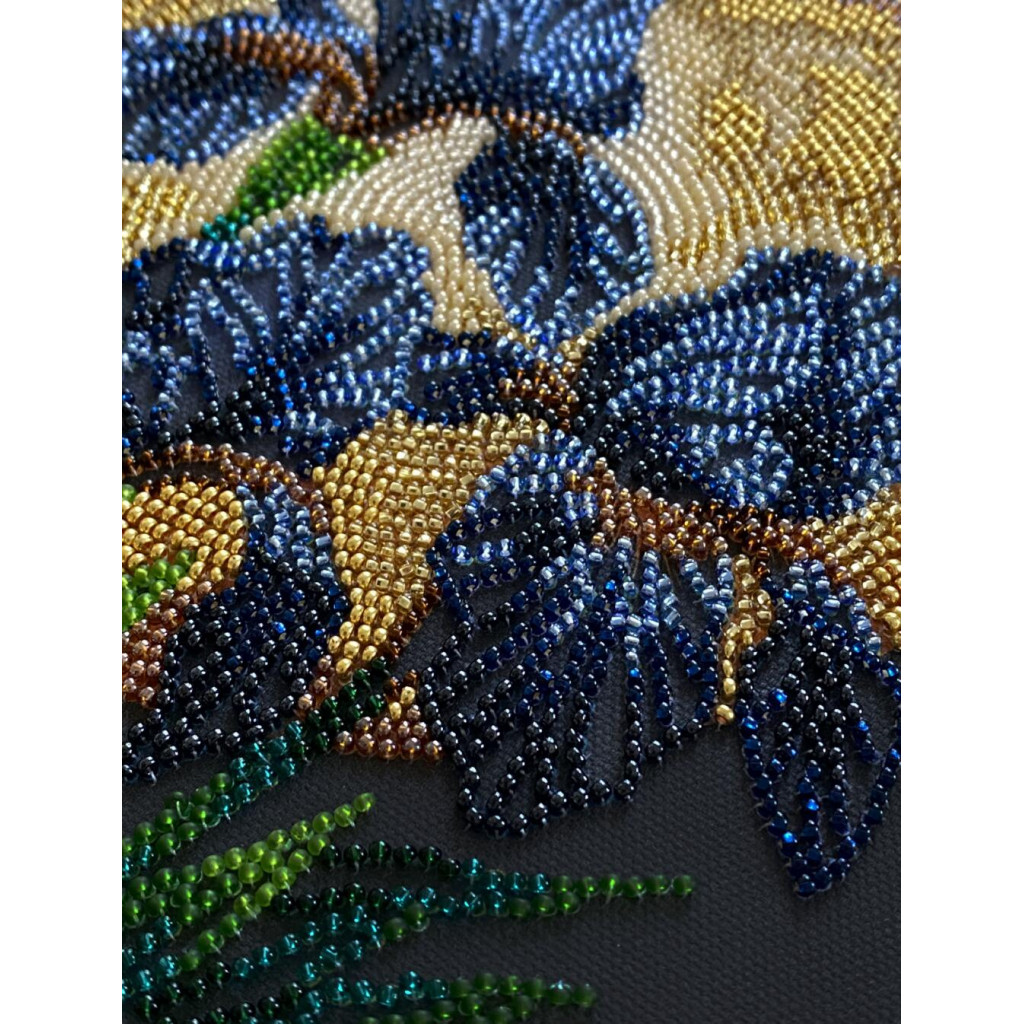 Набор-меди для вышивки бисером на натуральном художественном холсте "Танец под золотым светом", AMB-126 1