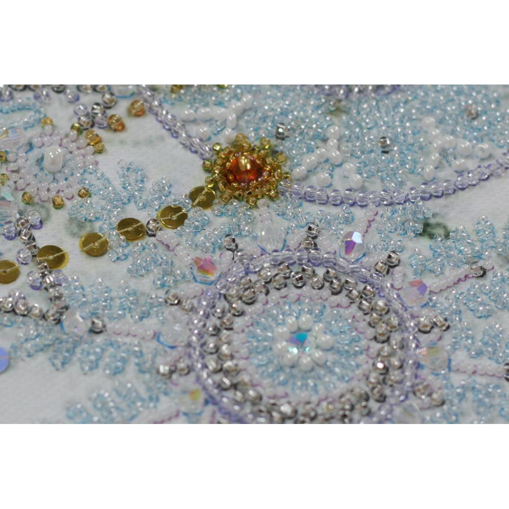 Набор для вышивки бисером на натуральном художественном холсте "За секунду", AB-853 2