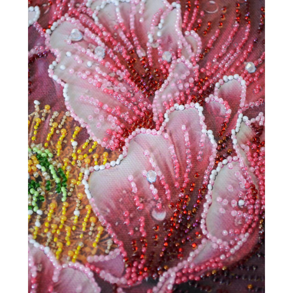 Набор для вышивки бисером на натуральном художественном холсте "Поцелуй росы", AB-951 1