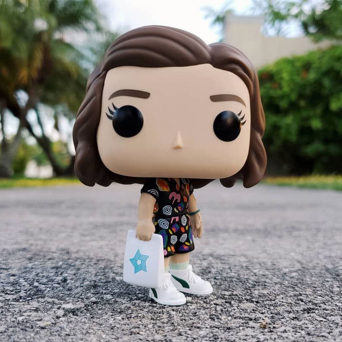 Игровая фигурка FUNKO POP! серии "Stranger Things" - Eleven in Mall Outfit, 38536 2