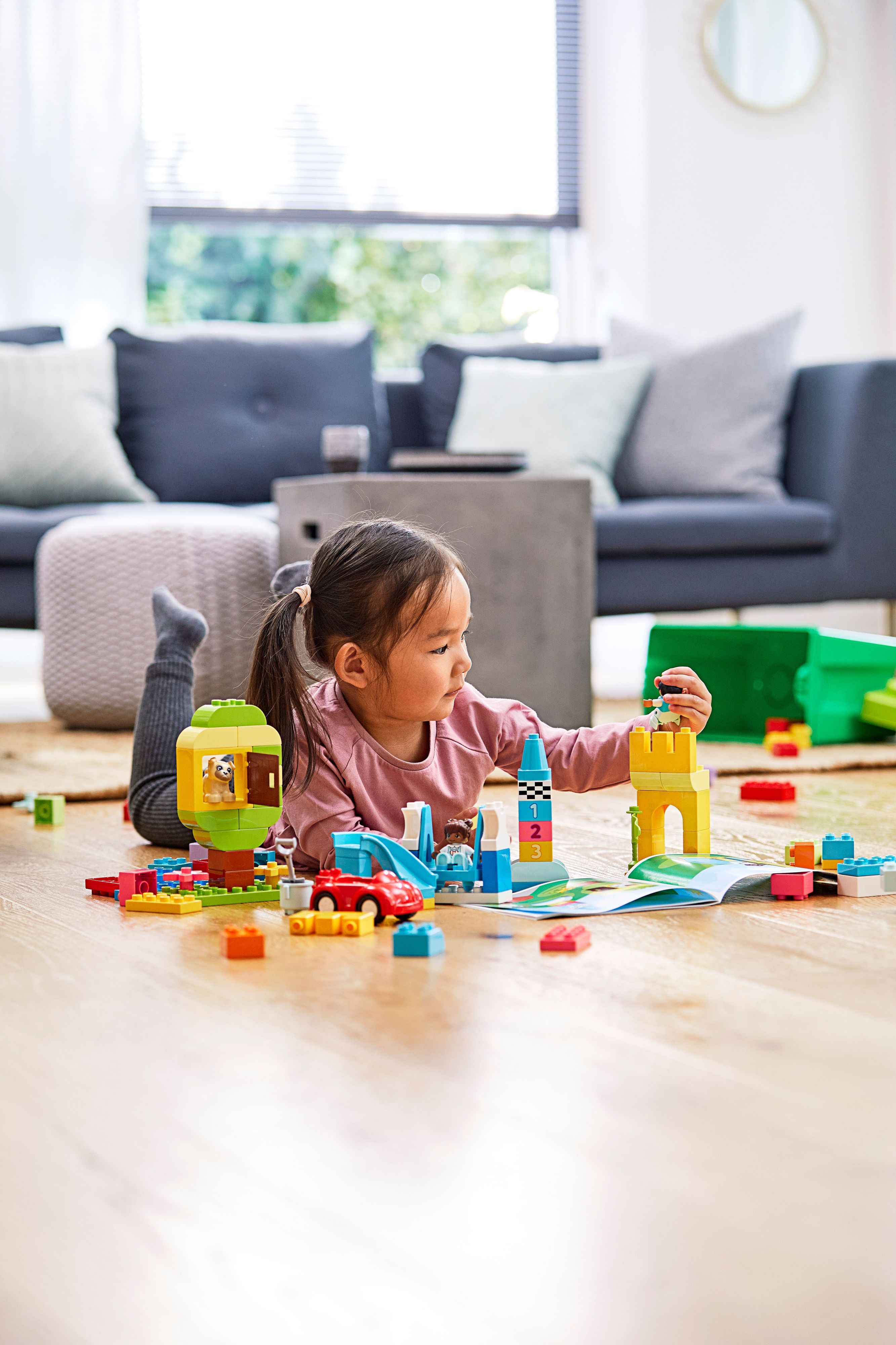 Конструктор Lego Duplo "Коробка з кубиками Deluxe", 10914 9