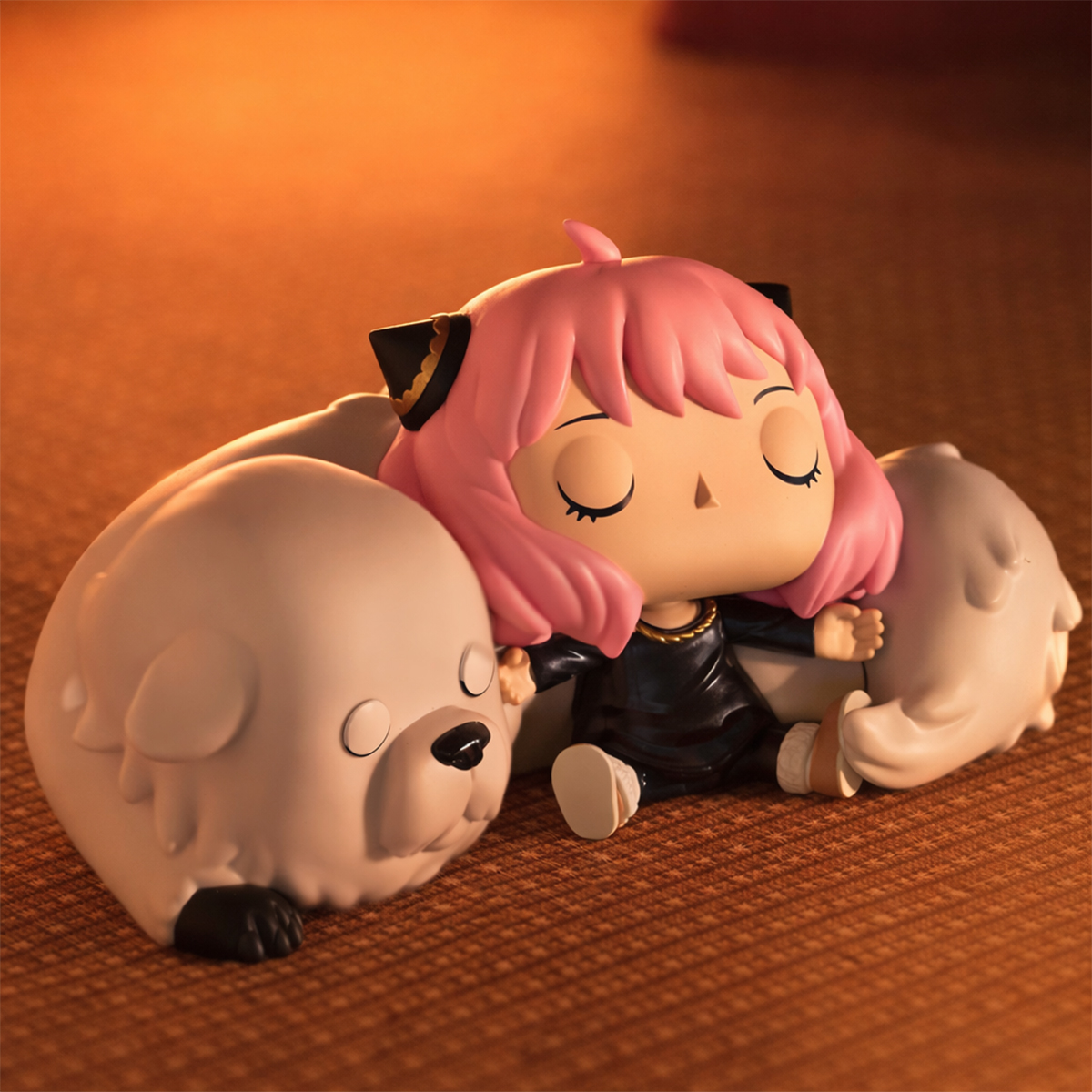 Ігрова фігурка FUNKO POP! серії "Сім`я шпигуна" - АНЯ СПИТЬ З БОНДОМ, 91793 2