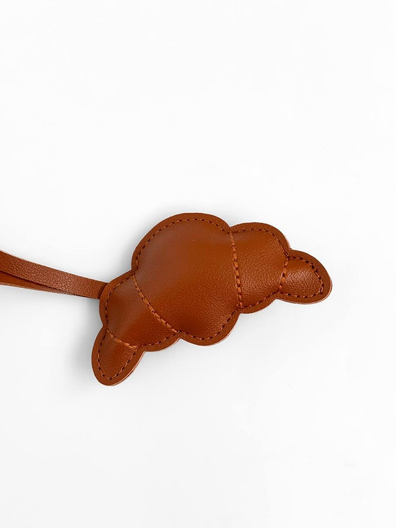 Брелок-підвіска коричневий круасан, BR01 1