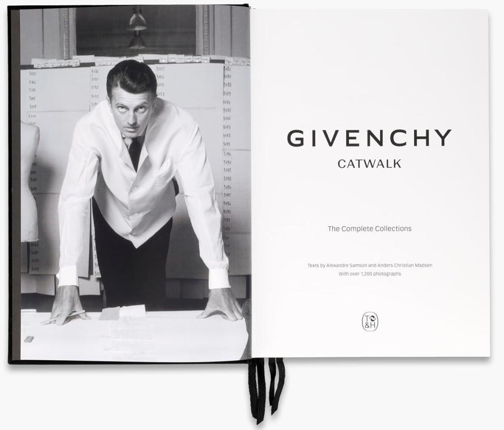 Книга "Catwalk: Givenchy Catwalk" (а) (4904) 3