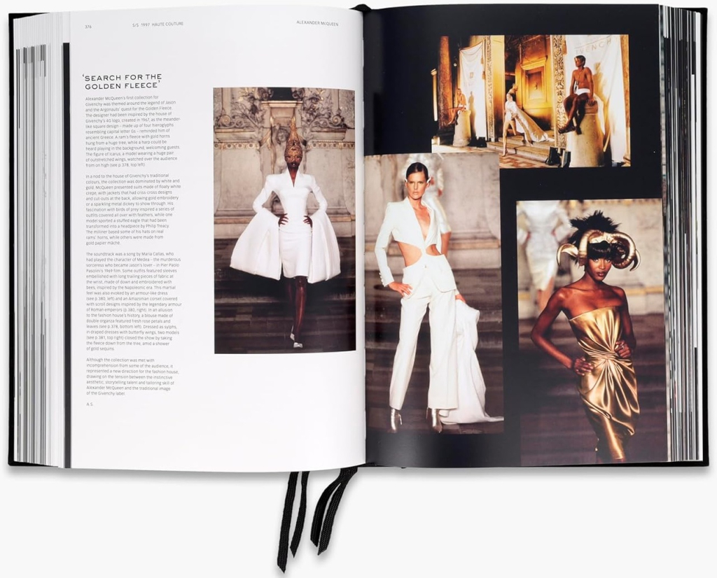 Книга "Catwalk: Givenchy Catwalk" (а) (4904) 9