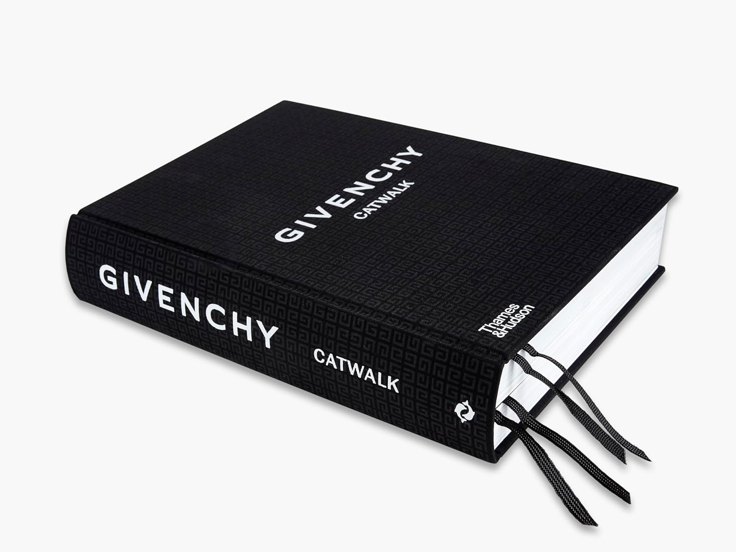 Книга "Catwalk: Givenchy Catwalk" (а) (4904) 2