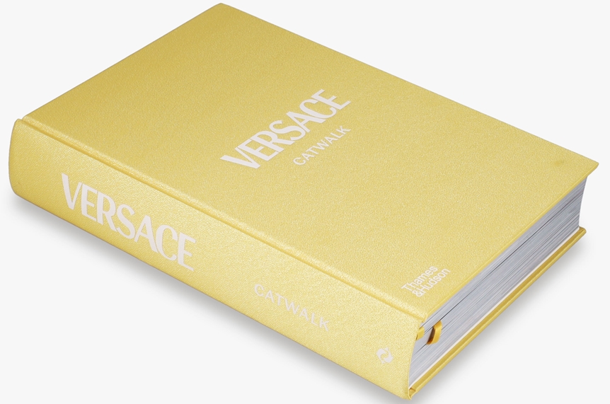 Книга "Catwalk: Versace Catwalk" (а) (3808) 2