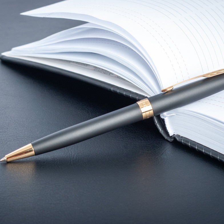 Ручка шарик. Sonnet 17 Matte Black Lacquer Parker 84 832 5