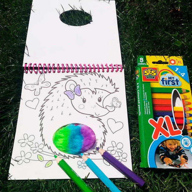 Книжка-раскраска "Пушистики" (15 л., 40 стикеров с блестками), 0112S 3