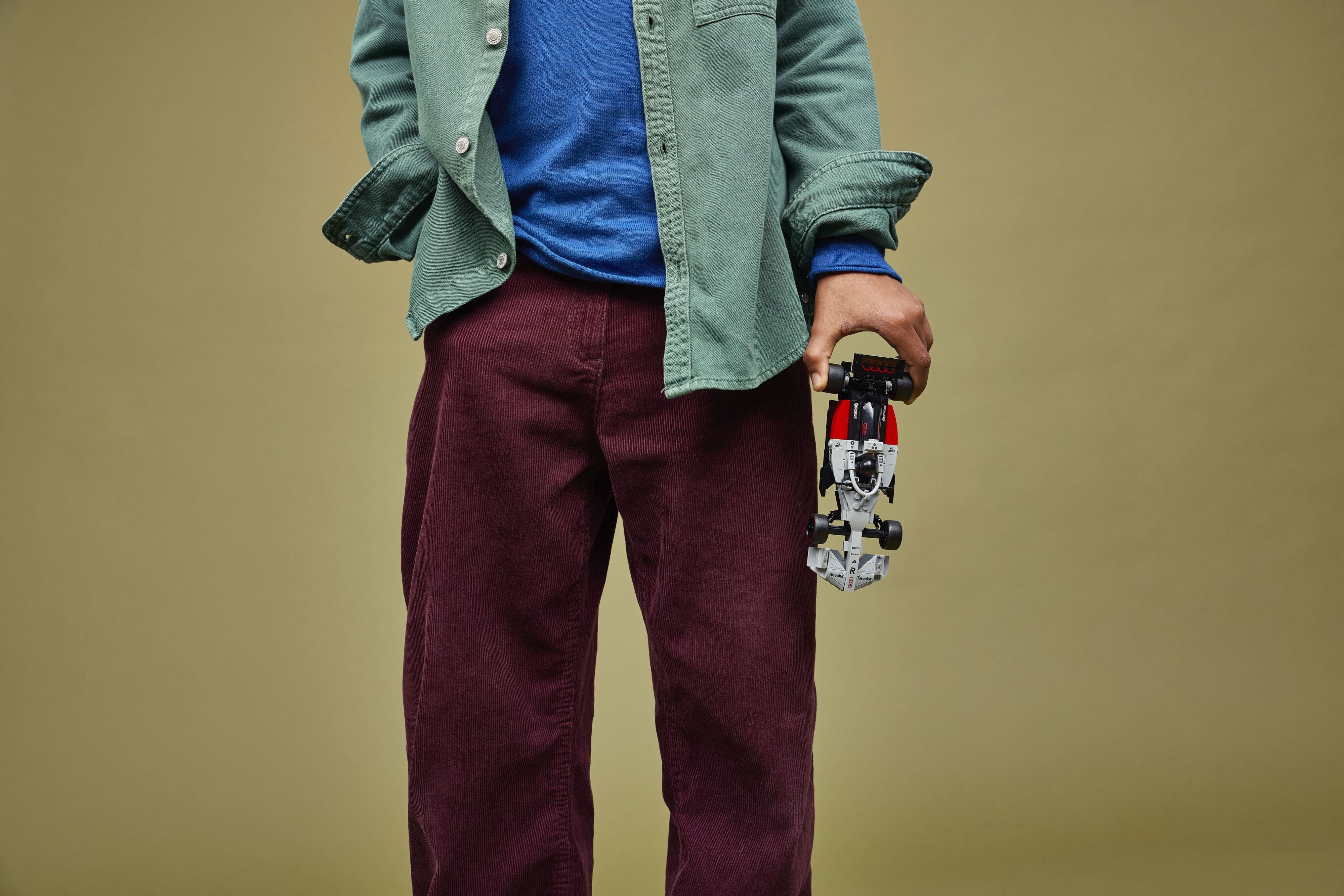 Конструктор Lego Speed ​​Champions "Гоночный автомобиль Audi Revolut F1® Team R26", 77259 12