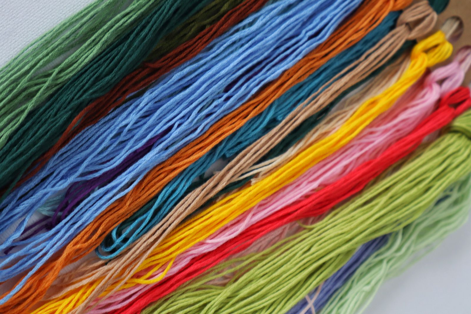 Набор для вышивки гладью "Долина покоя", EMBR011 6