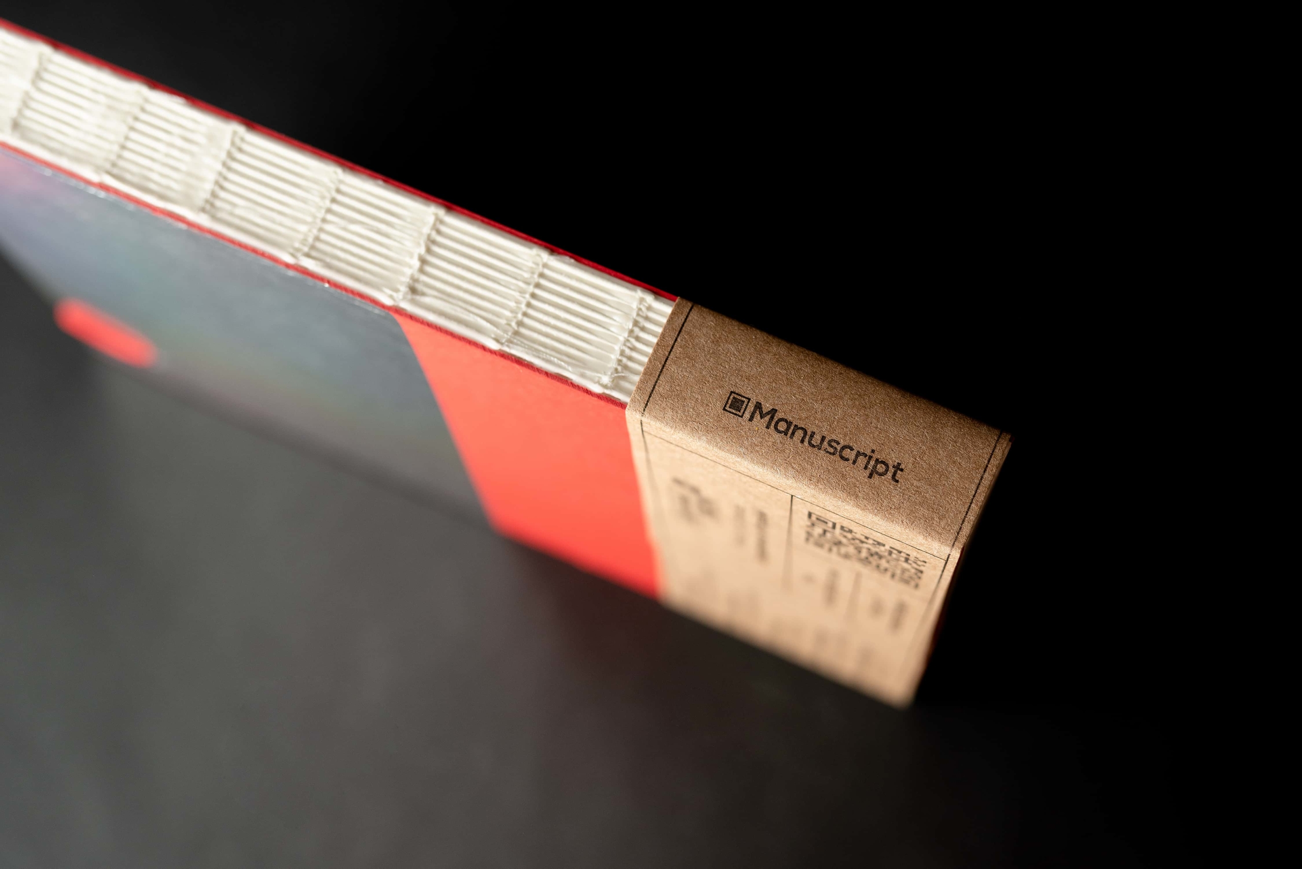 Скетчбук А5 Passion Plus, 150 г/м², 160 арк. на гумці, кремовий, Manuscript 10