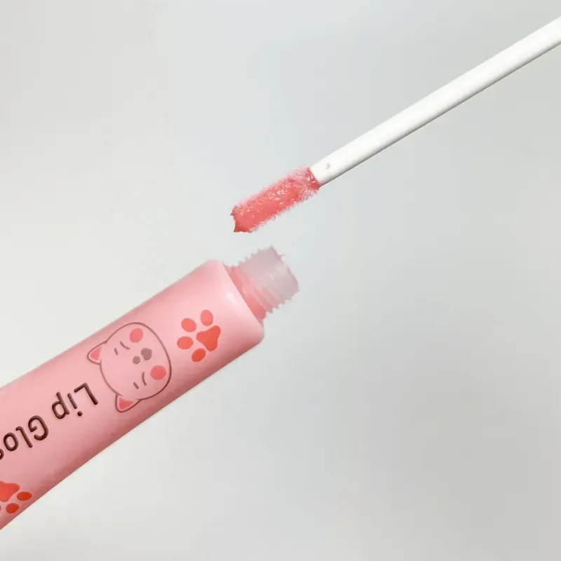 Блеск для губ "Клубника" MiniMi, 15 мл, 1566 1