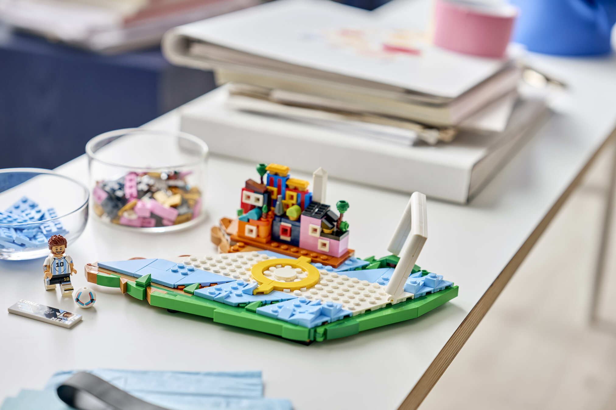 Конструктор Lego Editions "Ліонель Мессі — найкращі мом..", 43011 картка товару