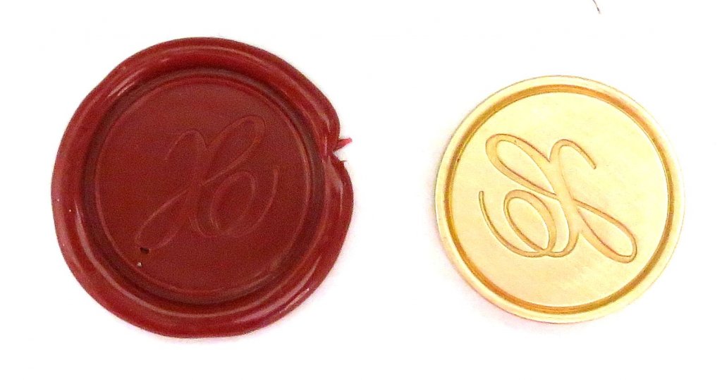 Круглая латунная печать d24 мм – англ. буква "X" с лакированной деревянной ручкой, 40124T