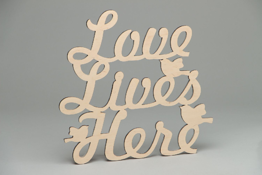 Заготівка дерев`яна Love lives Here, МС139