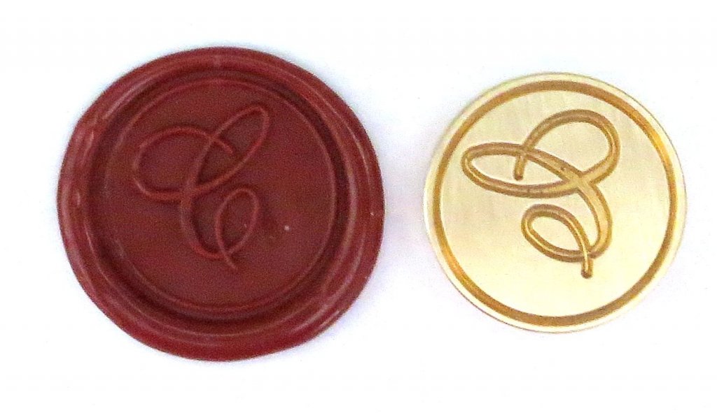 Круглая латунная печать d24 мм – англ. буква "C" с лакированной деревянной ручкой, 40103T